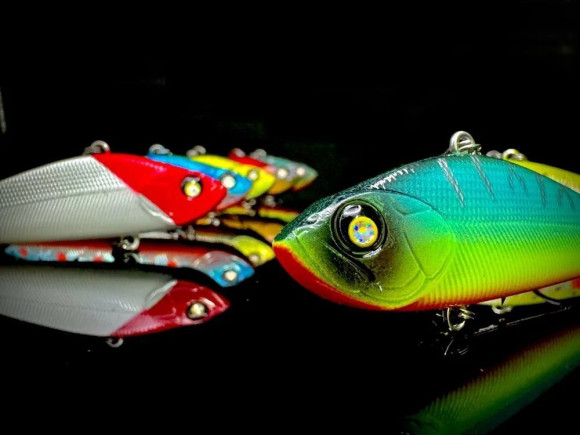 Раттлин BAT NORI BT023 (58ММ, 10ГР) ЦВЕТ В039
